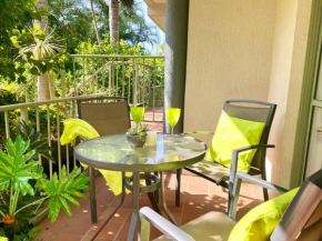 Mermaid Beach 2BR Heated Pool